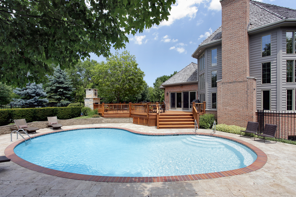 The Importance of Proper Installation: Hiring Experts for Professional Pool Deck Surfaces
